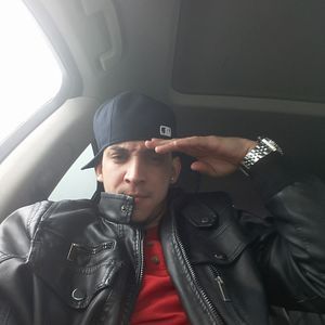 Meet your Posher, Felix